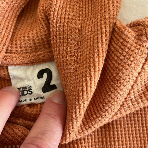 2T Waffle long sleeve and cargo cords bundle - Picture 3 of 7